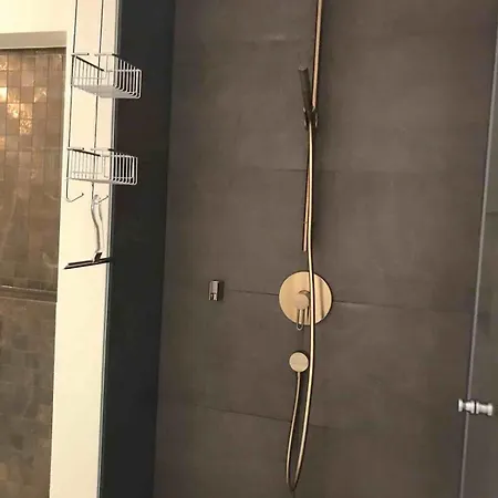 Luxusapartment In Stuttgart-mitte, W-lan, Magenta Tv Apartman