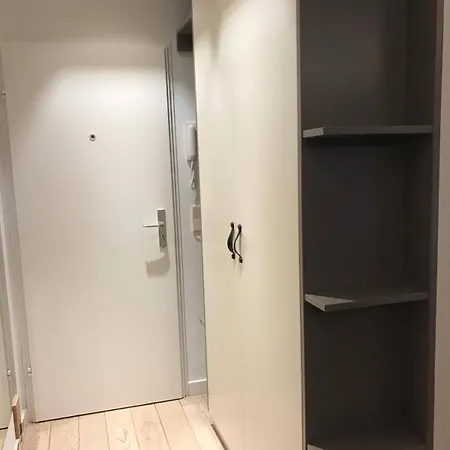 Luxusapartment In Stuttgart-mitte, W-lan, Magenta Tv Lägenhet